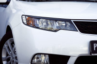 Накладки на передние фары (реснички) компл.-2 шт. для Kia Cerato 2008-2013 (седан), глянец (под покраску)